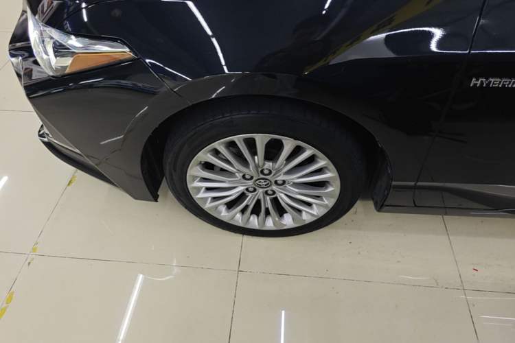 Used Toyota Avalon 2019 Dual-Engine 2.5L XLE Prestige Version China VI Standard Left Front Wheel Hub
