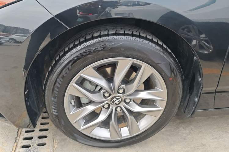 Used Toyota Avalon 2019 Dual-Engine 2.5L Luxury Edition China VI Standard Left Front Wheel Hub