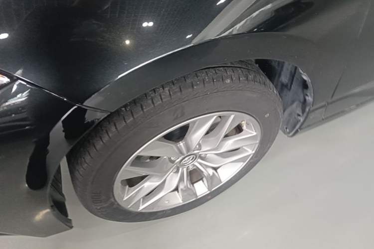 Used Toyota Avalon 2019 Dual-Engine 2.5L Luxury Edition China VI Standard Left Front Wheel Hub