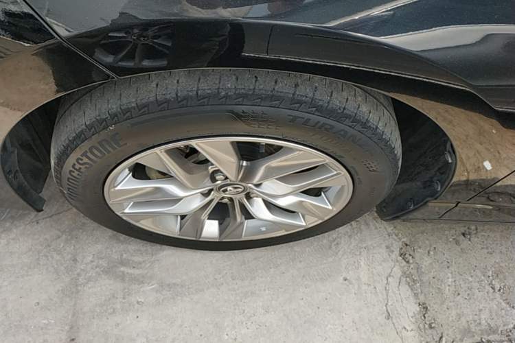 Used Toyota Avalon 2019 2.0L Luxury Edition China VI Standard Left Front Wheel Hub