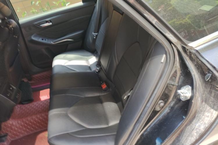 Used Toyota Avalon 2019 2.0L Luxury Edition China VI Standard Left Rear Seat