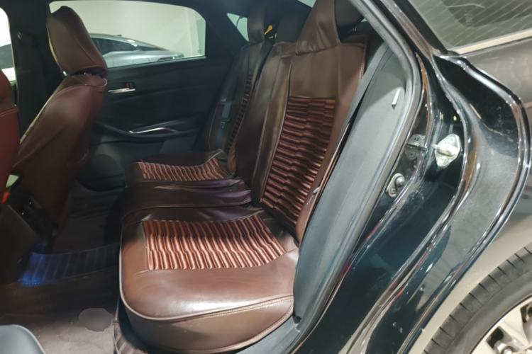 Used Toyota Avalon 2019 2.5L Ambition Version China VI Standard Left Rear Seat