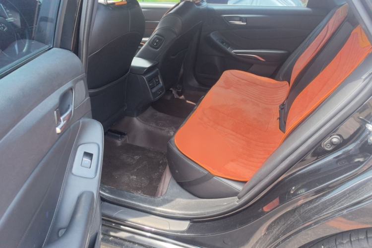 Used Toyota Avalon 2019 2.0L Luxury Edition China VI Standard Left Rear Seat