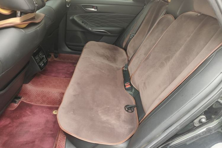 Used Toyota Avalon 2019 2.5L Touring Premium Version China VI Standard Left Rear Seat