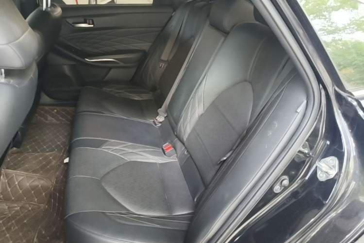 Used Toyota Avalon 2019 2.5L Touring Premium Version China V Standard Left Rear Seat