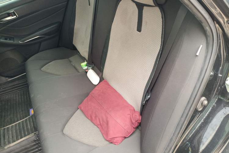 Used Toyota Avalon 2019 2.0L Ambition Edition China VI Left Rear Seat