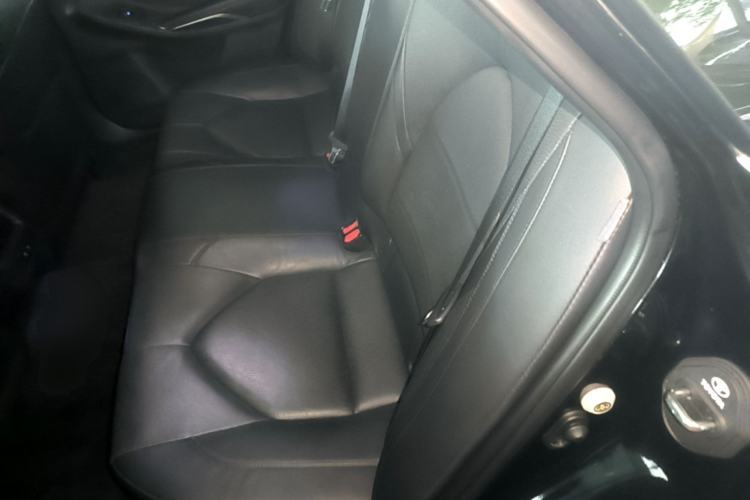 Used Toyota Avalon 2019 2.0L Luxury Edition China VI Standard Left Rear Seat
