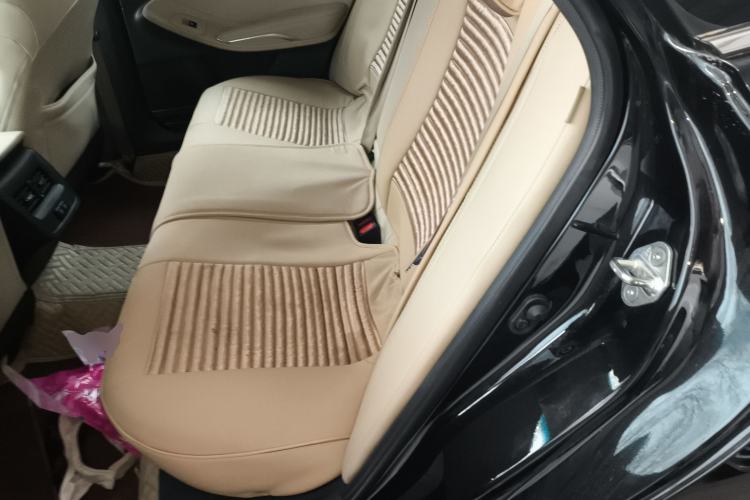 Used Toyota Avalon 2019 2.0L Luxury Edition China VI Standard Left Rear Seat
