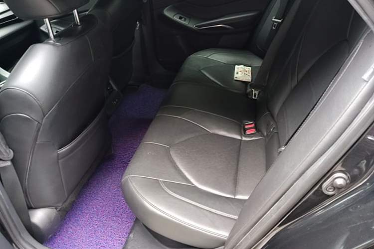 Used Toyota Avalon 2019 Dual-Engine 2.5L Luxury Edition China VI Standard Left Rear Seat