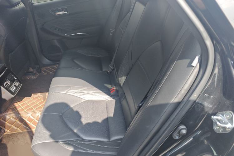 Used Toyota Avalon 2019 2.5L Touring Premium Version China V Standard Left Rear Seat