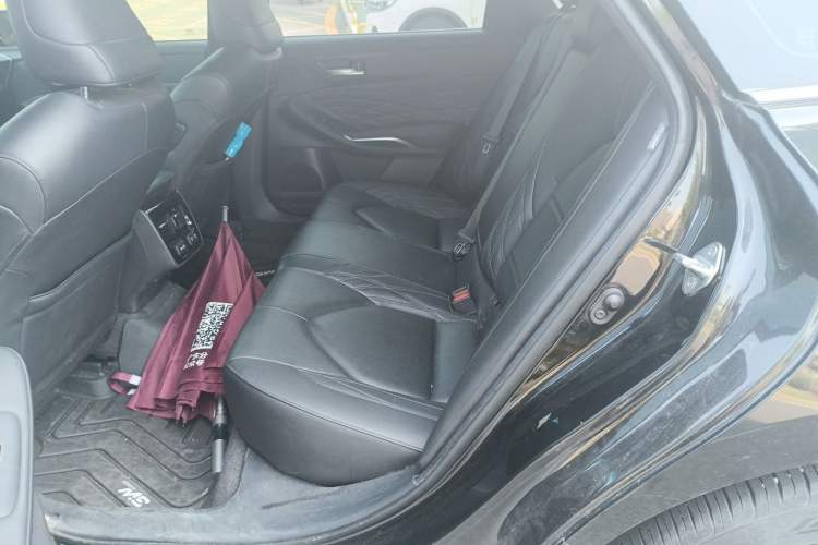 Used Toyota Avalon 2019 2.5L Touring Premium Version China V Standard Left Rear Seat