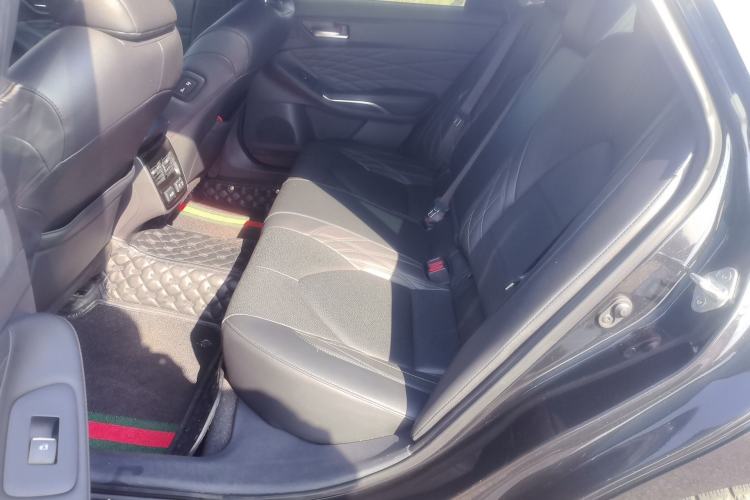 Used Toyota Avalon 2019 2.5L Touring Premium Version China V Standard Left Rear Seat