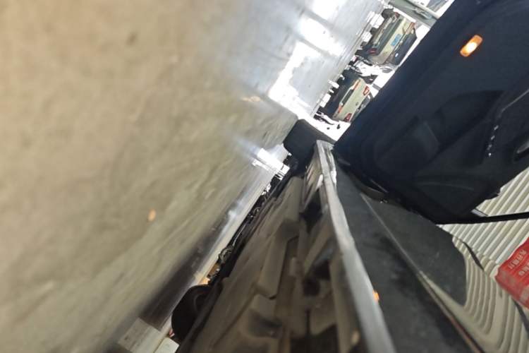 Used Toyota Avalon 2019 Dual-Engine 2.5L Luxury Edition China VI Standard Left Side Sill