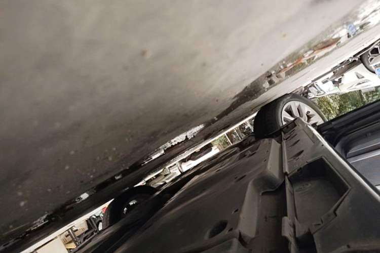 Used Toyota Avalon 2019 Dual-Engine 2.5L Luxury Edition China VI Standard Left Side Sill