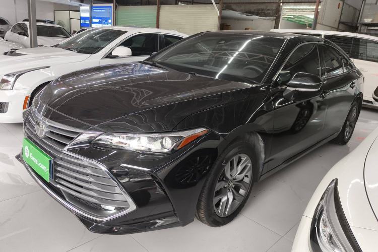 Used Toyota Avalon 2019 2.0L Ambition Edition China VI Left Side