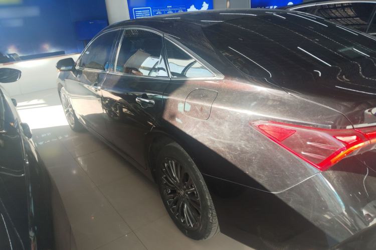 Used Toyota Avalon 2019 2.0L XLE Premium Edition China VI Left Side