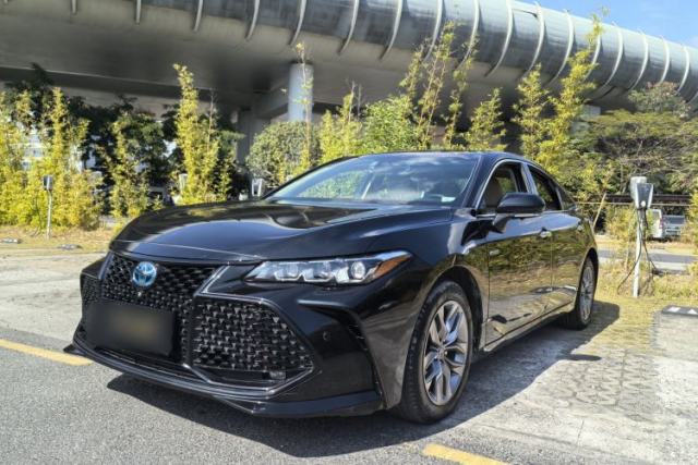 Used Toyota Avalon 2019 Dual-Engine 2.5L Luxury Edition China VI Standard