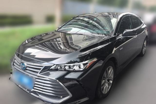 Used Toyota Avalon 2019 Dual-Engine 2.5L Luxury Edition China VI Standard