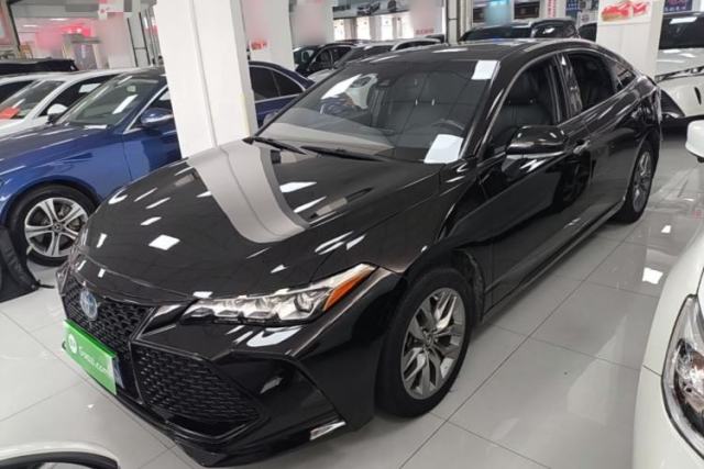 Used Toyota Avalon 2019 Dual-Engine 2.5L Luxury Edition China VI Standard