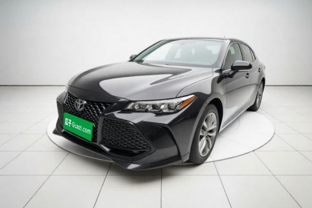 Gebrauchter Toyota Avalon 2019 2.0L Luxury Edition China VI Standard