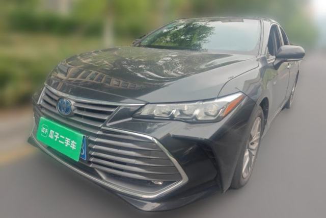 Used Toyota Avalon 2019 Dual-Engine 2.5L Luxury Edition China VI Standard