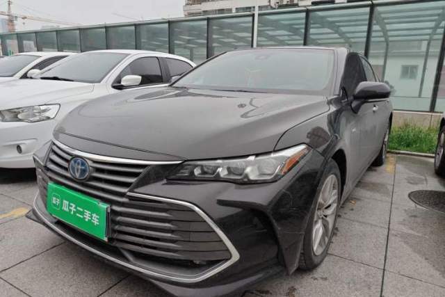 Used Toyota Avalon 2019 Dual-Engine 2.5L Luxury Edition China VI Standard