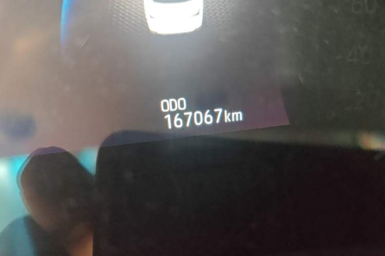Used Toyota Avalon 2019 2.0L Luxury Edition China VI Standard Odometer Close Up