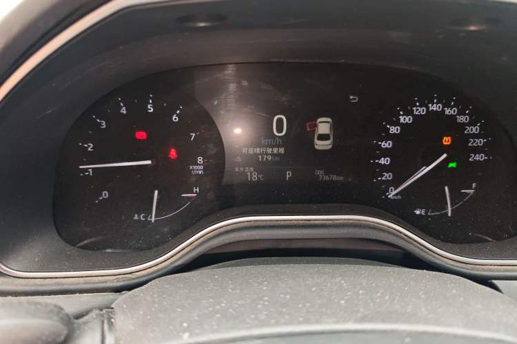 Used Toyota Avalon 2019 2.0L Luxury Edition China VI Standard Odometer Close Up