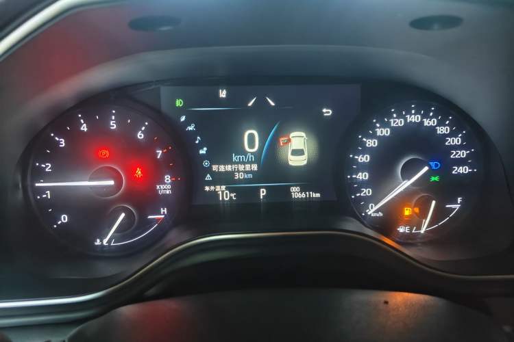 Used Toyota Avalon 2019 2.0L Luxury Edition China VI Standard Odometer Close Up