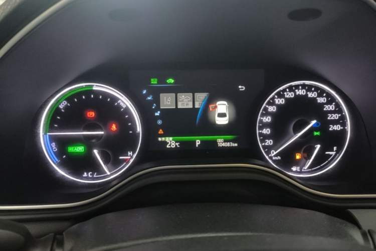 Used Toyota Avalon 2019 Dual-Engine 2.5L Luxury Edition China VI Standard Odometer Close Up