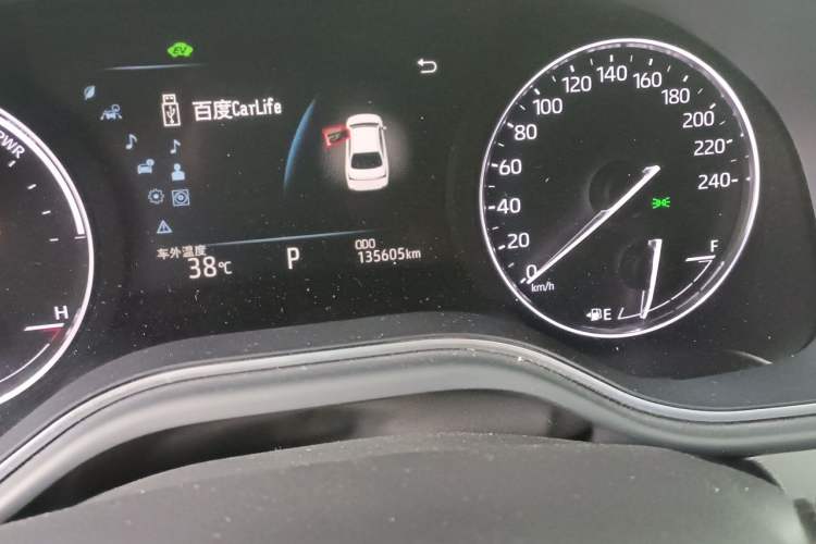 Used Toyota Avalon 2019 Dual-Engine 2.5L Luxury Edition China VI Standard Odometer Close Up