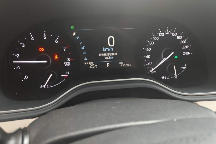 Used Toyota Avalon 2019 2.0L Luxury Edition China VI Standard Odometer Close Up