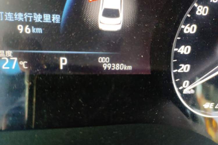 Used Toyota Avalon 2019 2.5L Touring Premium Version China VI Standard Odometer Close Up
