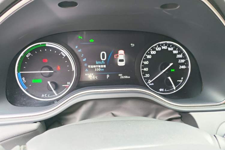 Used Toyota Avalon 2019 Dual-Engine 2.5L Luxury Edition China VI Standard Odometer Close Up