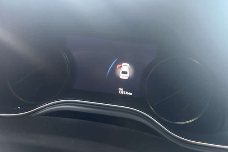 Used Toyota Avalon 2019 Dual-Engine 2.5L Luxury Edition China VI Standard Odometer Close Up