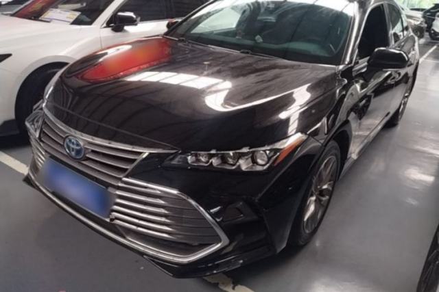 Used Toyota Avalon 2019 Dual-Engine 2.5L Luxury Edition China VI Standard
