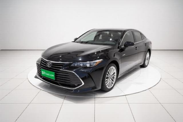 Ojetý Toyota Avalon 2019 Dual-Engine 2.5L XLE Prestige Version China VI Standard
