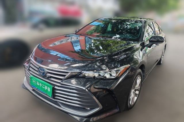 Ojetý Toyota Avalon 2019 Dual-Engine 2.5L Luxury Edition China VI Standard