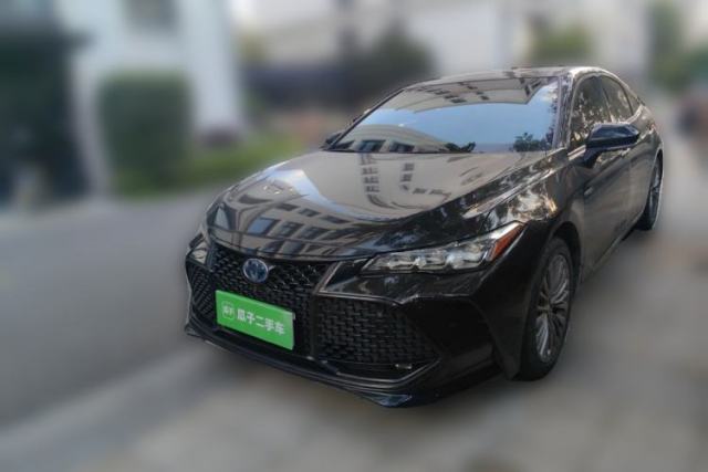 Used Toyota Avalon 2019 Dual-Engine 2.5L Limited Flagship Edition China VI Standard