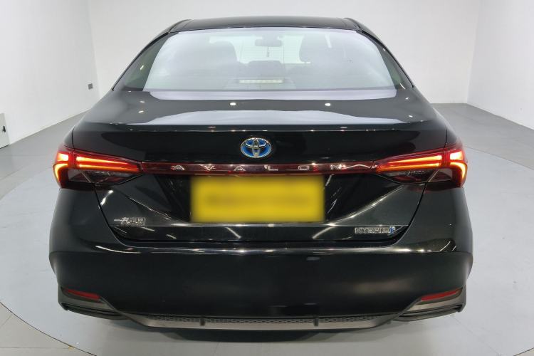 Used Toyota Avalon 2019 Dual-Engine 2.5L Luxury Edition China VI Standard Rear