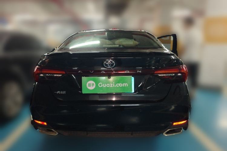 Used Toyota Avalon 2019 2.5L Ambition Version China VI Standard Rear