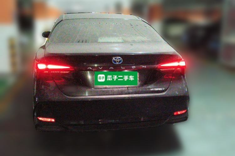 Used Toyota Avalon 2019 Dual-Engine 2.5L Luxury Edition China VI Standard Rear