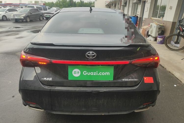 Used Toyota Avalon 2019 2.5L Touring Premium Version China VI Standard Rear