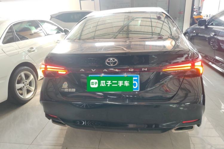 Used Toyota Avalon 2019 2.0L Luxury Edition China VI Standard Rear