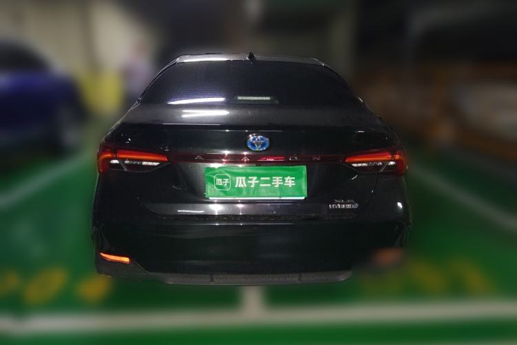 Used Toyota Avalon 2019 Dual-Engine 2.5L XLE Prestige Version China VI Standard Rear
