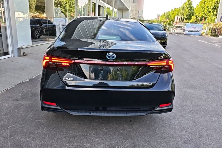 Used Toyota Avalon 2019 Dual-Engine 2.5L Luxury Edition China VI Standard Rear