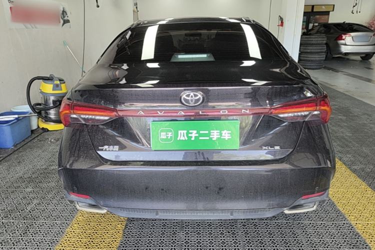 Used Toyota Avalon 2019 2.0L XLE Premium Edition China VI Rear