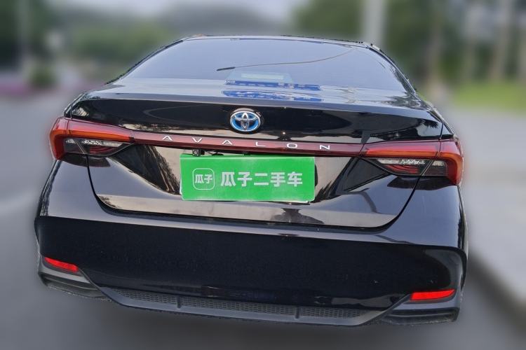 Used Toyota Avalon 2019 Dual-Engine 2.5L Luxury Edition China VI Standard Rear