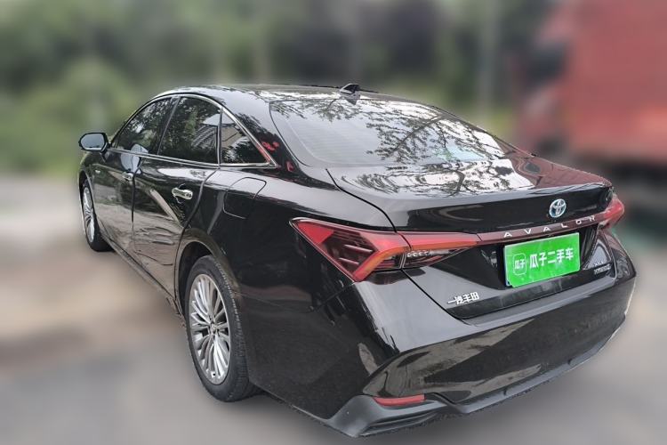 Used Toyota Avalon 2019 Dual-Engine 2.5L XLE Prestige Version China VI Standard Rear Left 45 Deg