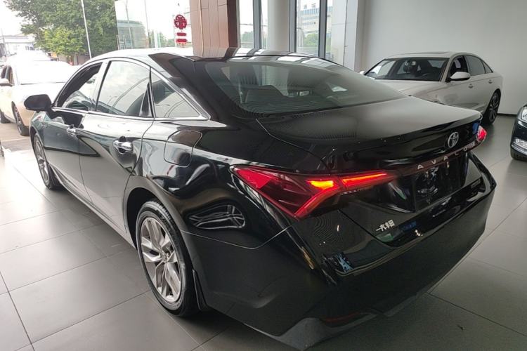 Used Toyota Avalon 2019 Dual-Engine 2.5L Luxury Edition China VI Standard Rear Left 45 Deg